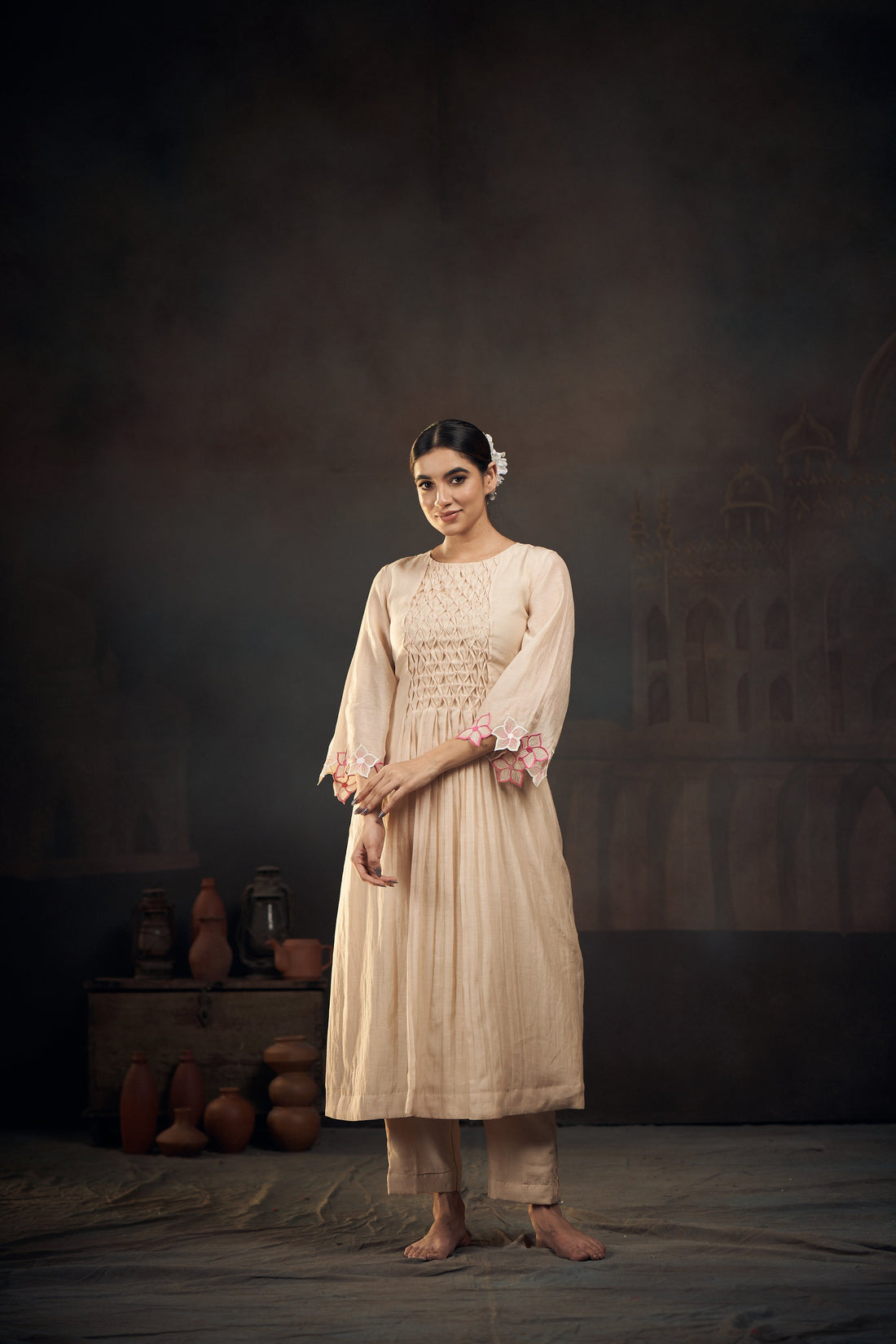 Hath-Kala Smocking kurta set